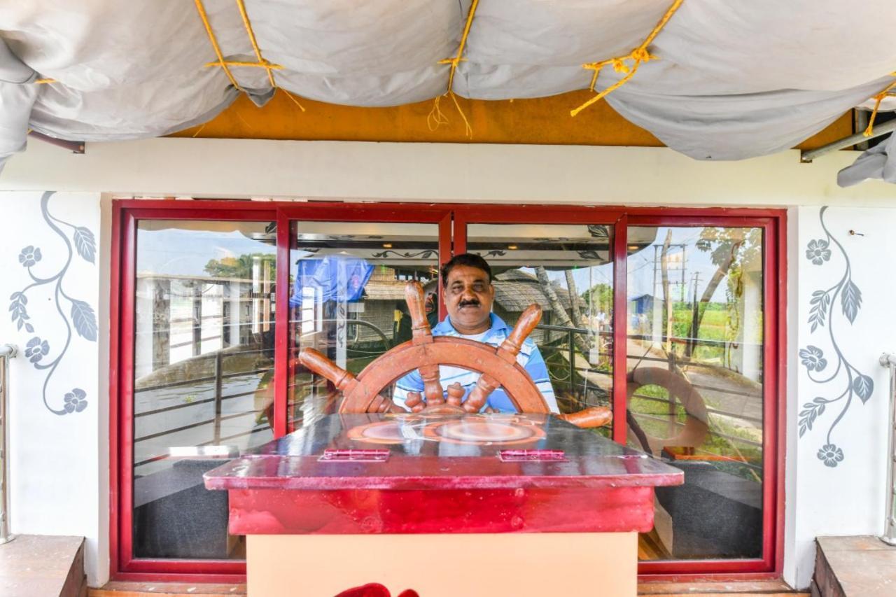 Hotel Beach Paradise Day Cruise Houseboat - Vaccinated Staff Alappuzha Esterno foto