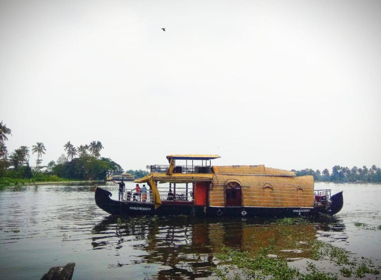Beach Paradise Day Cruise Houseboat Alappuzha Esterno foto