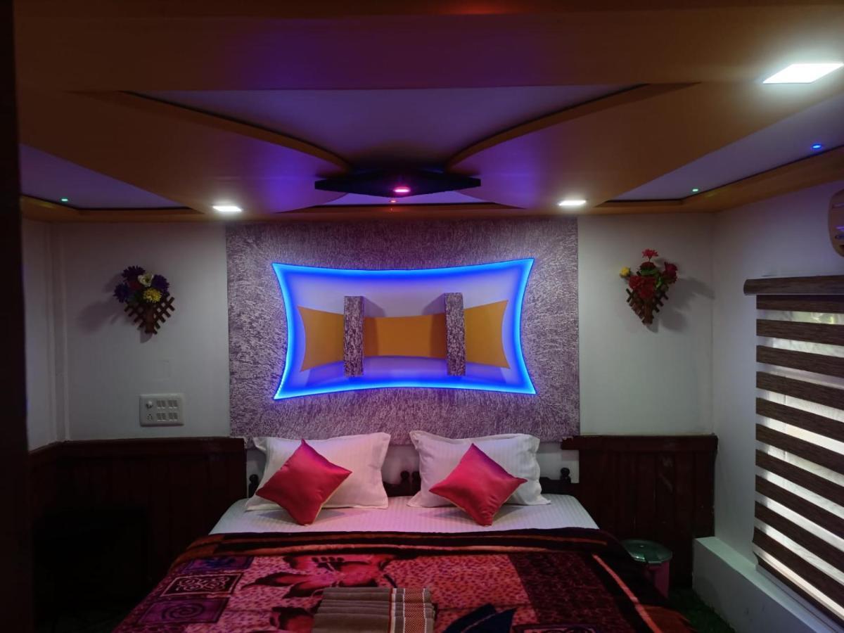 Beach Paradise Day Cruise Houseboat Alappuzha Esterno foto