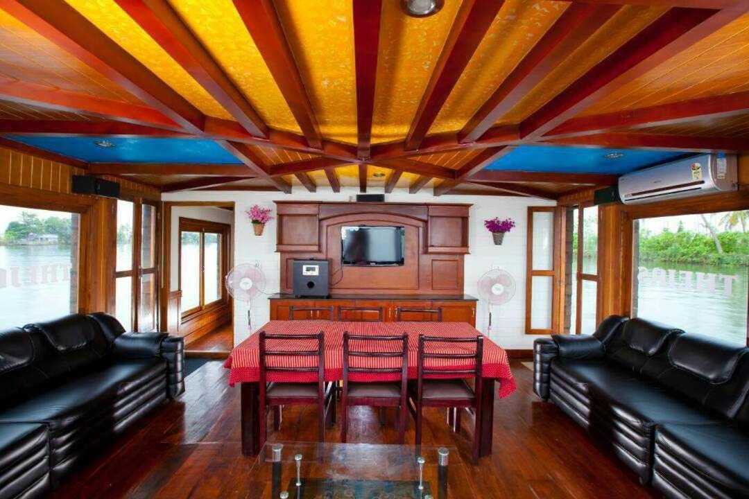 Beach Paradise Day Cruise Houseboat Alappuzha Esterno foto