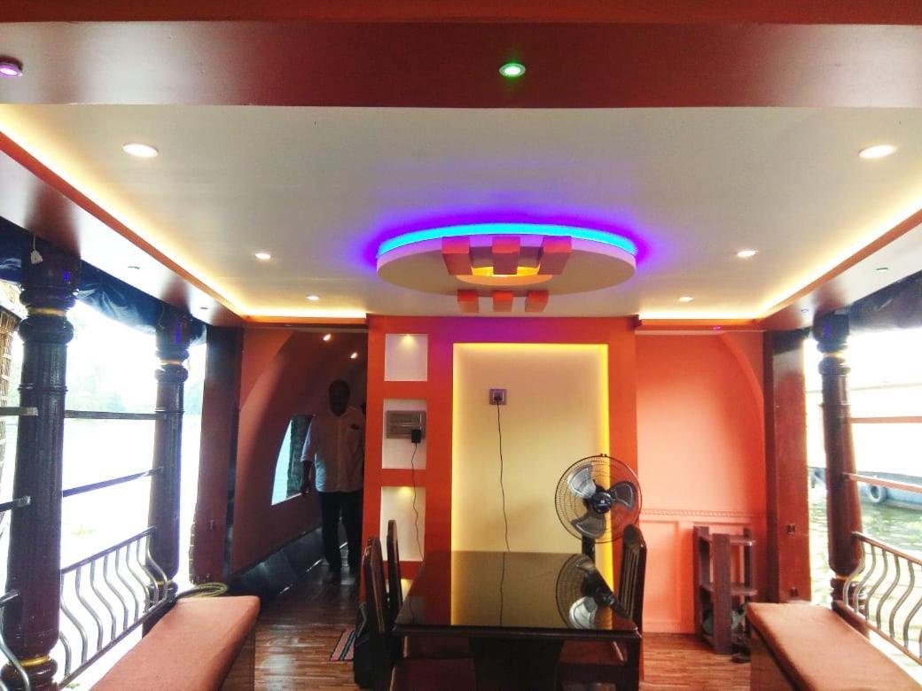 Beach Paradise Day Cruise Houseboat Alappuzha Esterno foto