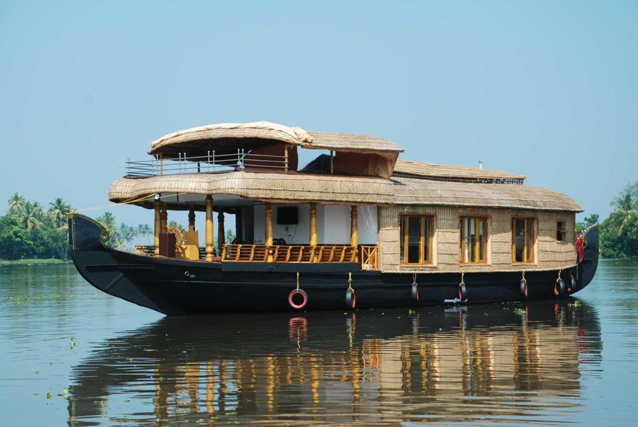 Hotel Beach Paradise Day Cruise Houseboat - Vaccinated Staff Alappuzha Esterno foto