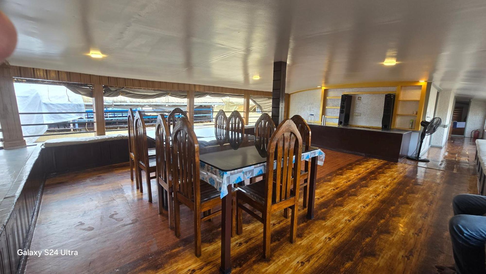 Beach Paradise Day Cruise Houseboat Alappuzha Esterno foto