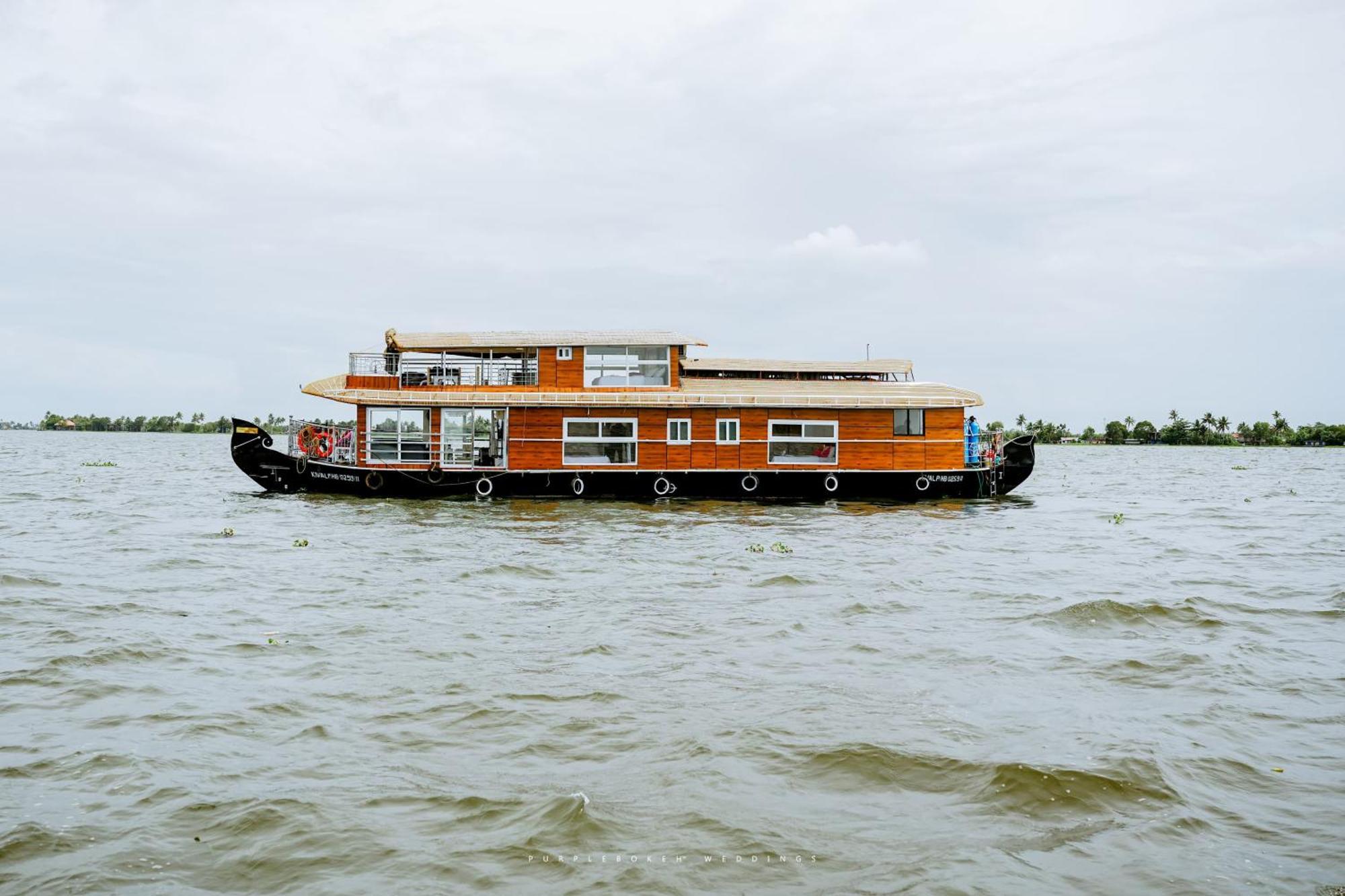 Beach Paradise Day Cruise Houseboat Alappuzha Esterno foto